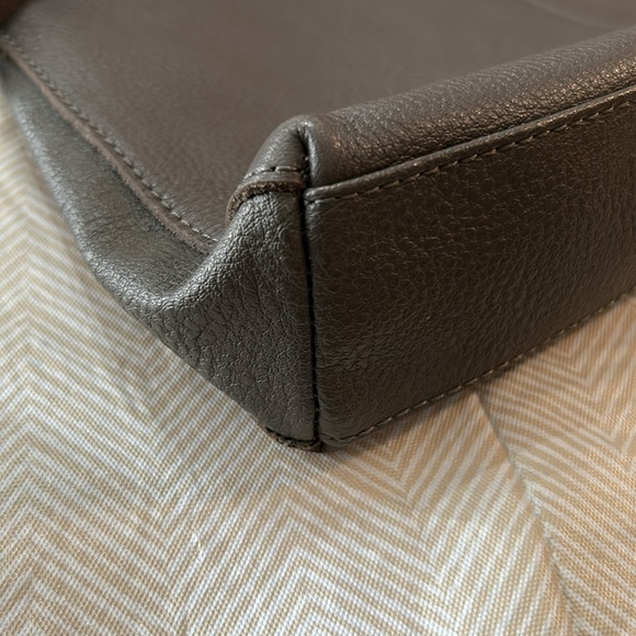 Women's THE SAK Reseda Leather Crossbody - Picture 3 of 14